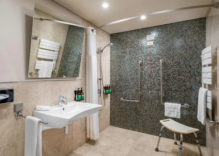 One-Bedroom King Suite